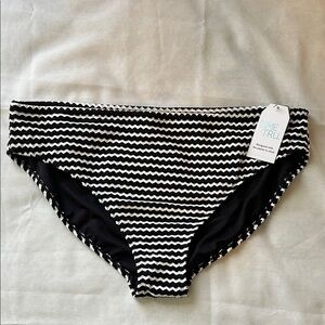 NWT Time and True Black & White Textured Bikini Bottoms